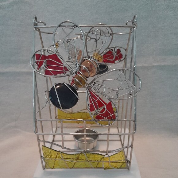 Bumble Bee Tealight Holder - Picture 1 of 4